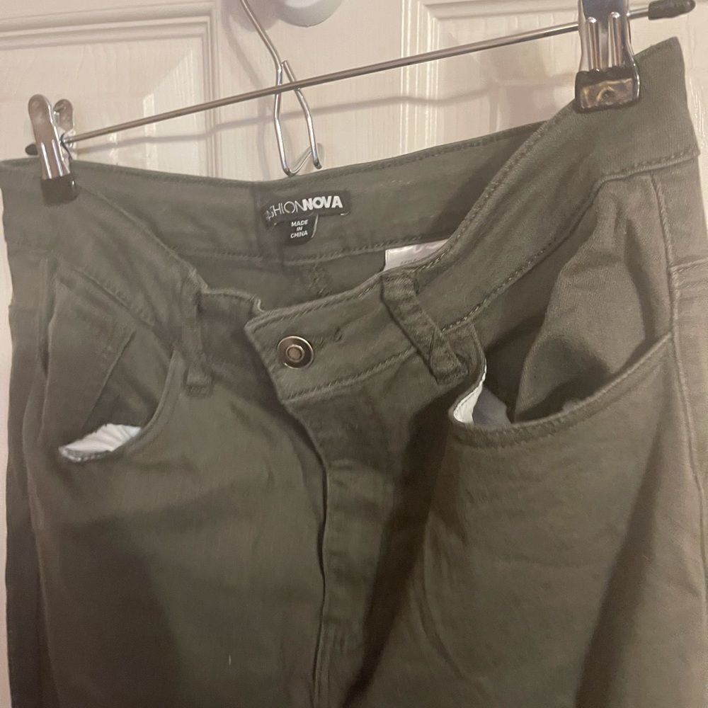 Fashion Nova Jeans  